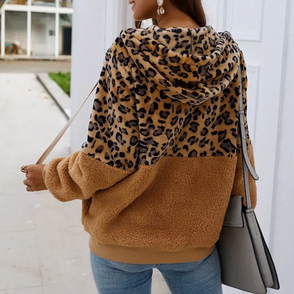 Leopard Sherpa Zip Front Jacket - Picture 3 of 11